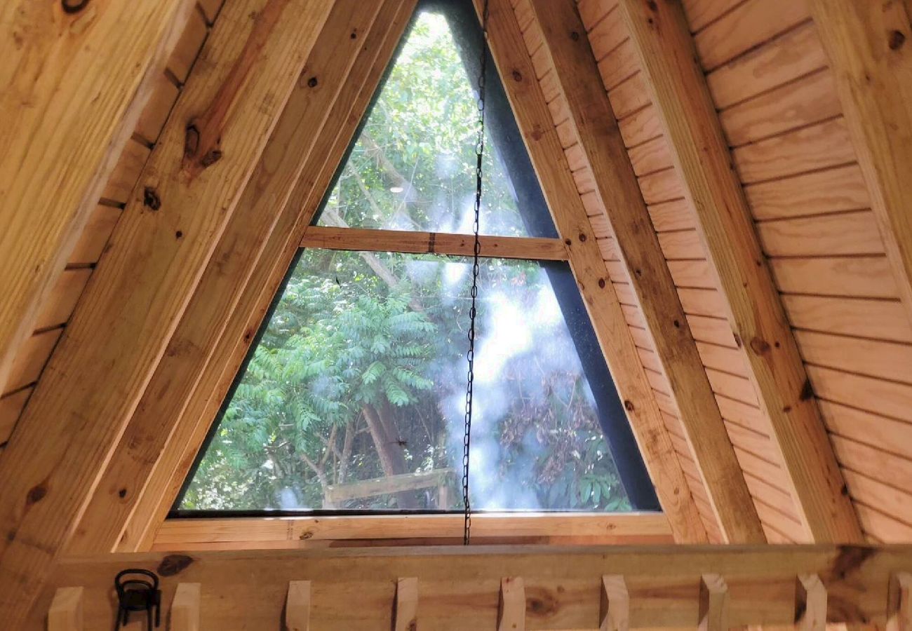 Casa en Cayey - Romantic Cozy Serene A Frame Mountain Cabin 