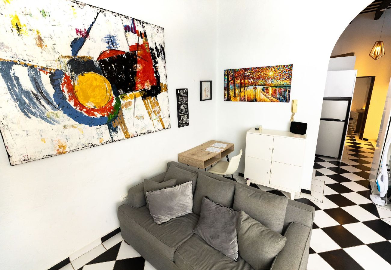 Apartamento en San Juan - Historic and Stylish Apt at Calle Fortaleza! 
