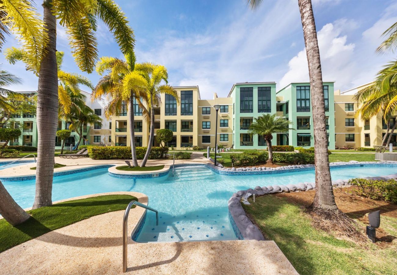 Residencial en Río Grande - Beachfront Aquatika Resort- Style/ Pools & Ocean