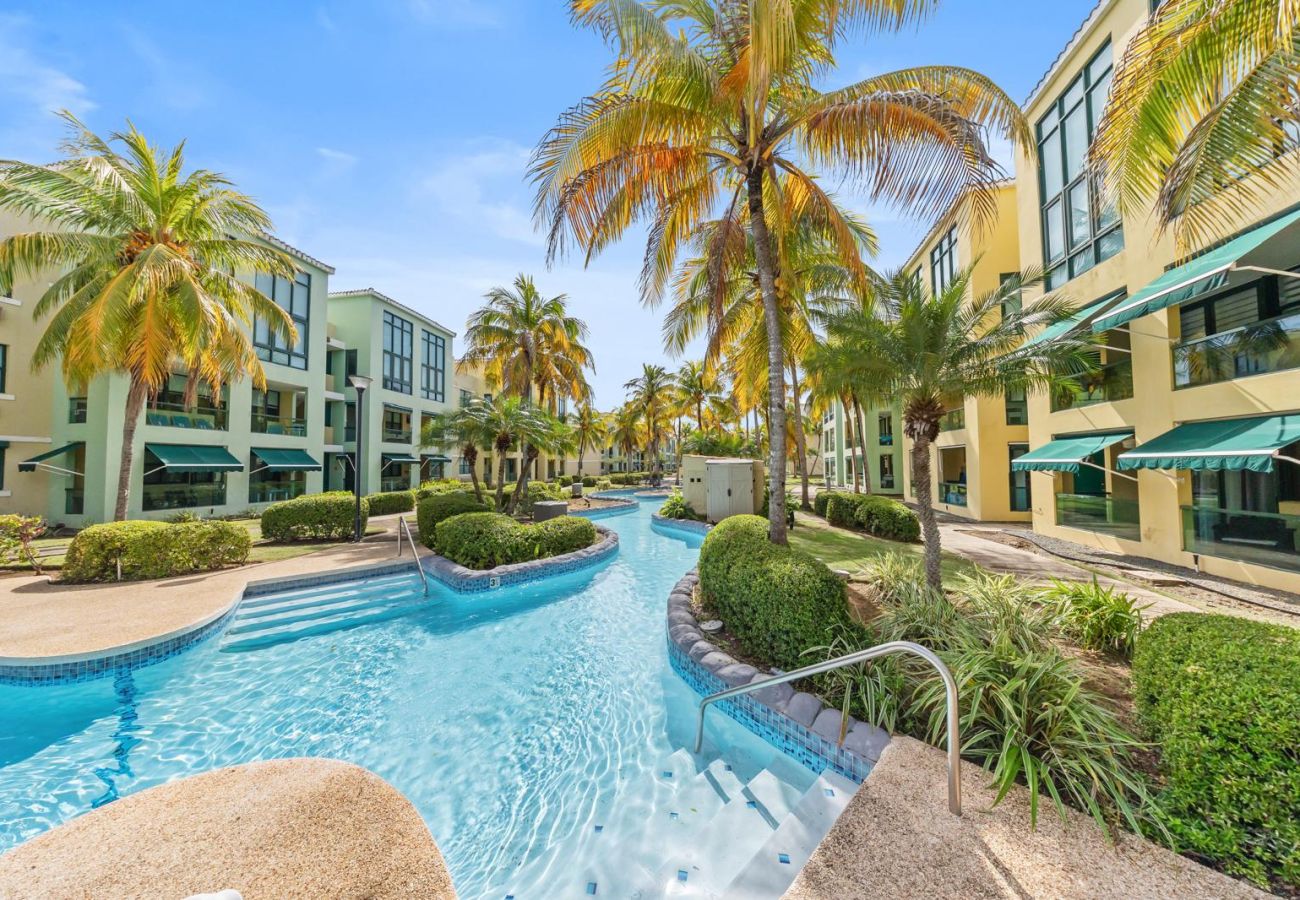 Residencial en Río Grande - Beachfront Aquatika Resort- Style/ Pools & Ocean