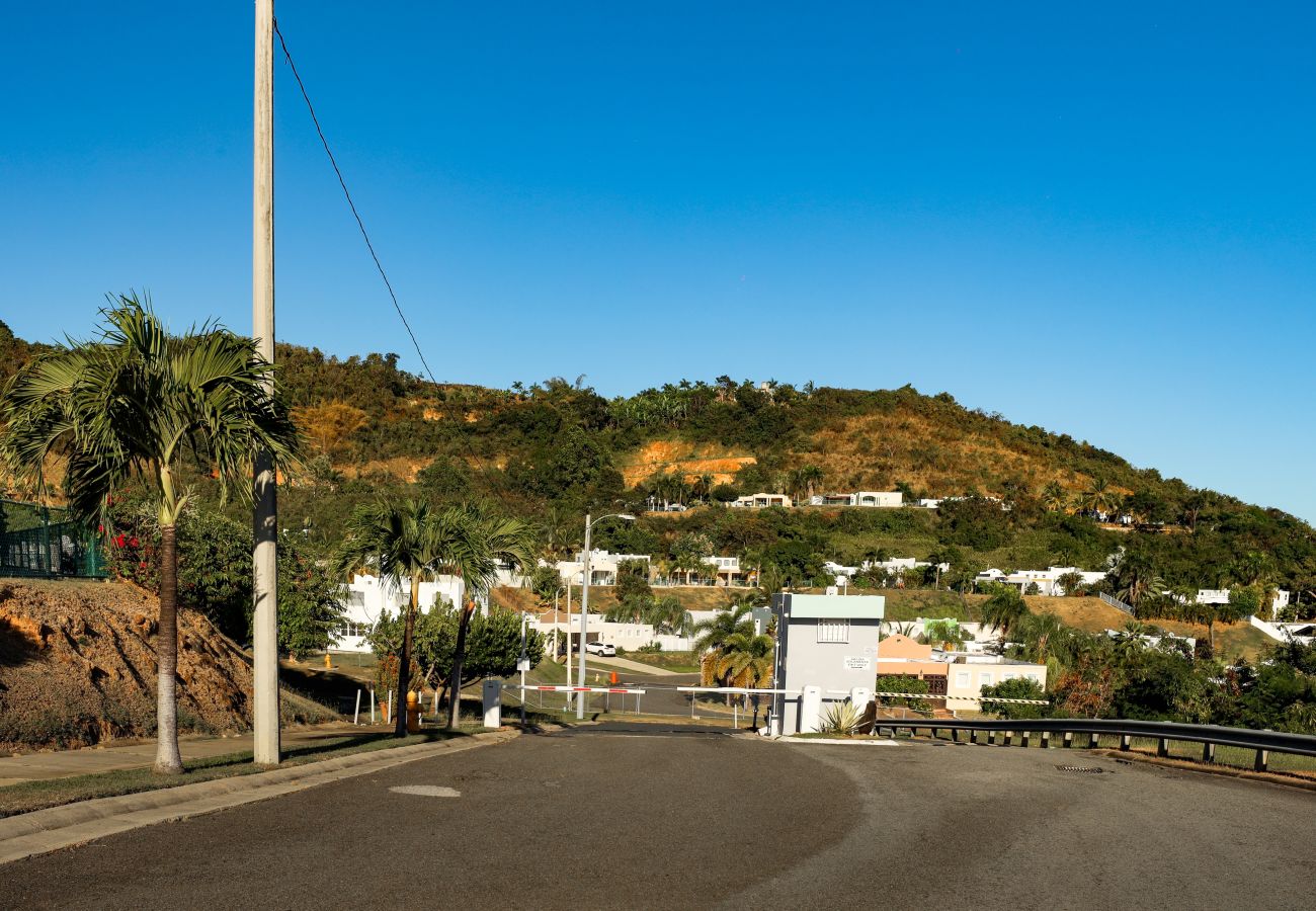 Apartamento en Fajardo - Ocean View Family Apartment Near Puerto del Rey Marina