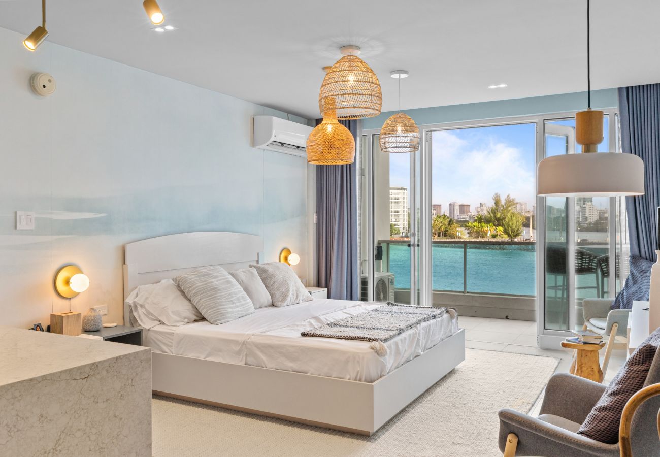 Apartamento en San Juan - Bright & Modern Suite for Couples