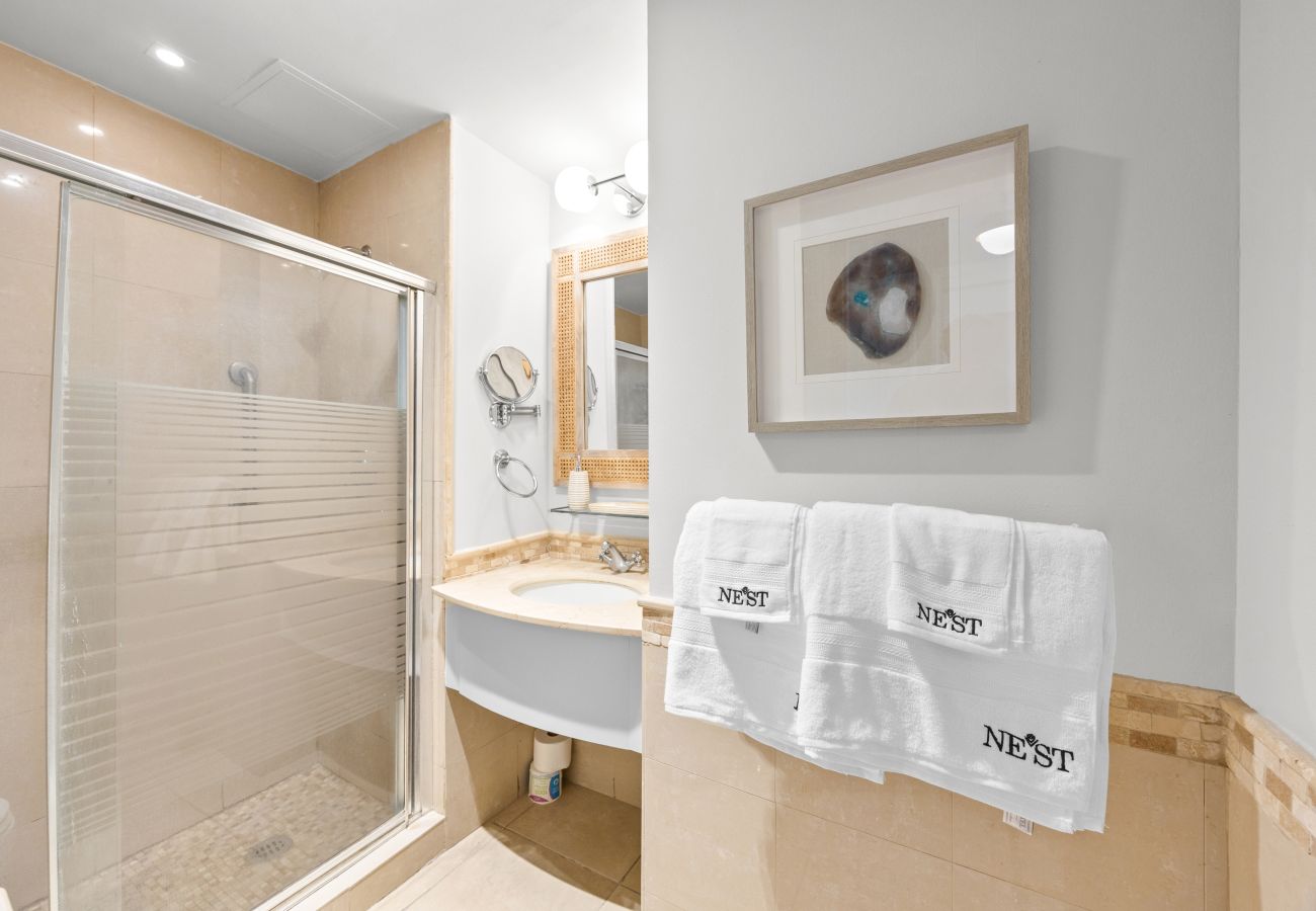 Apartamento en San Juan - Bright & Modern Suite for Couples