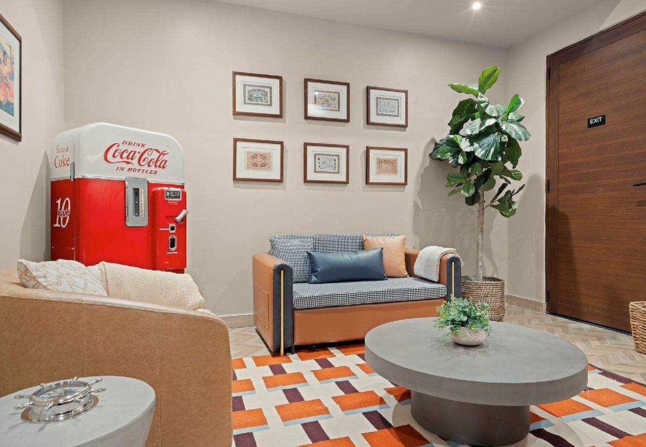 Apartamento en San Juan - Condado Modern-Cozy 2-Bedroom City & Sea Getaway 