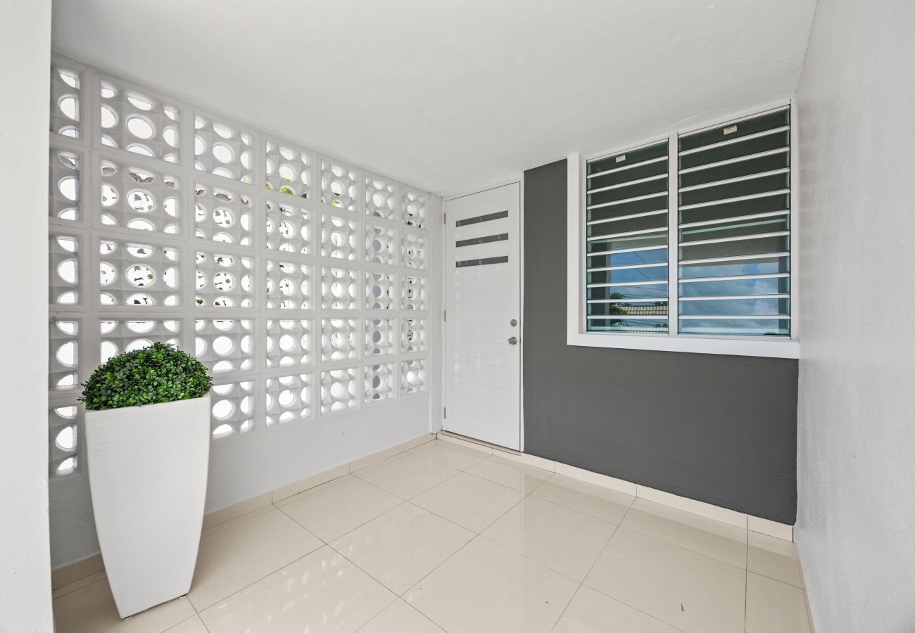 Casa en Manatí  - Cozy 3B House Charming  and Comfortable