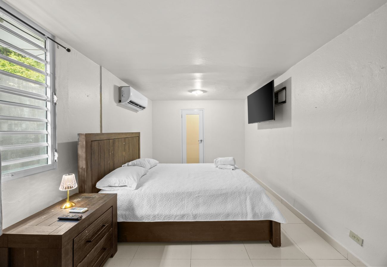 Casa en Manatí  - Cozy 3B House Charming  and Comfortable