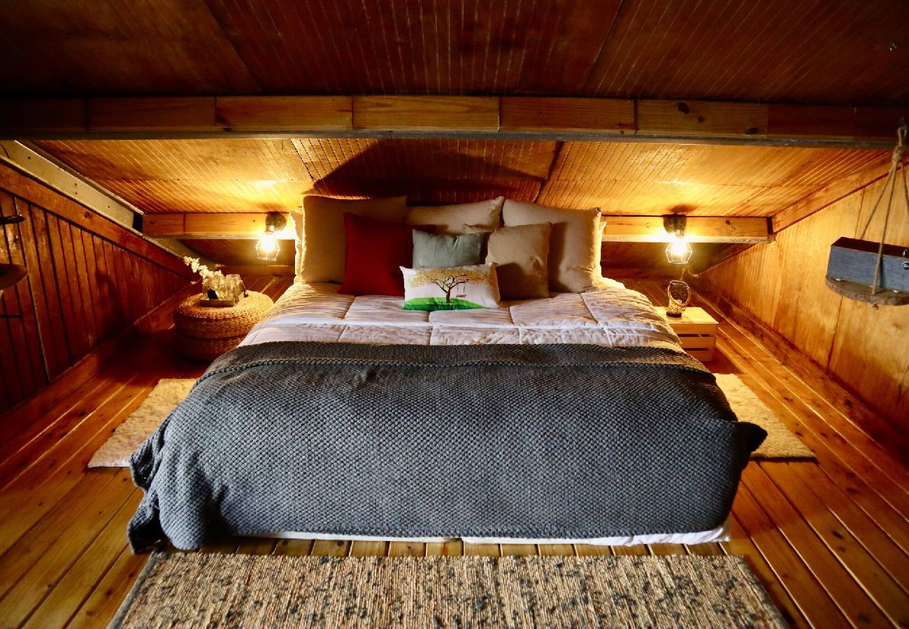 Agroturismo en Cidra - La Loma: Cozy Retreat with Jacuzzi & Views 