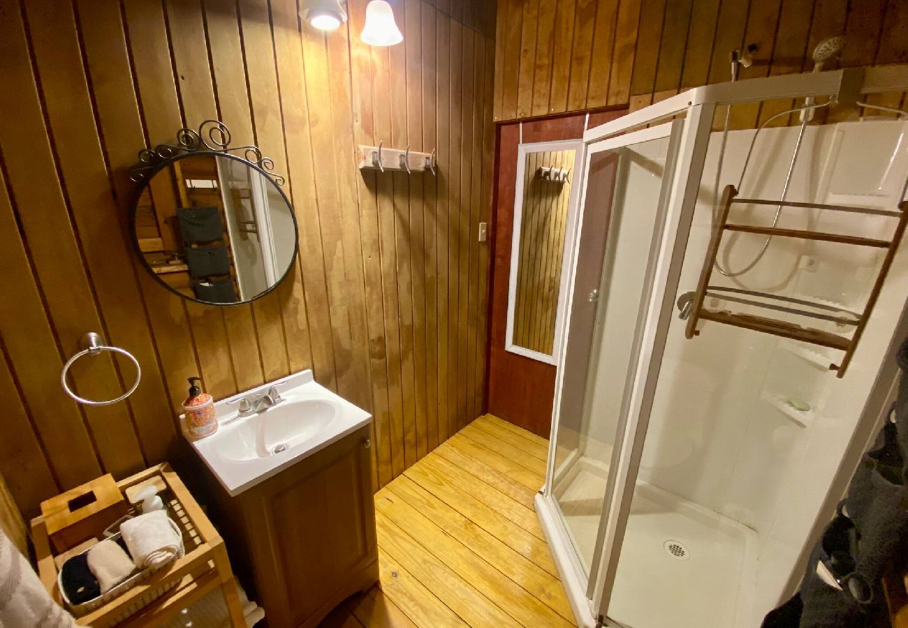 Agroturismo en Cidra - La Loma: Cozy Retreat with Jacuzzi & Views 