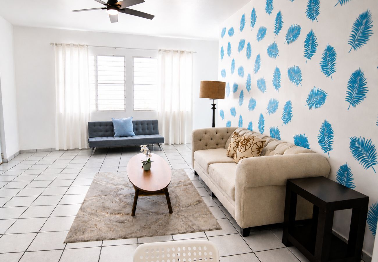 Apartamento en San Juan - Budget Friendly Apt with 2 Balconies Near Beach 