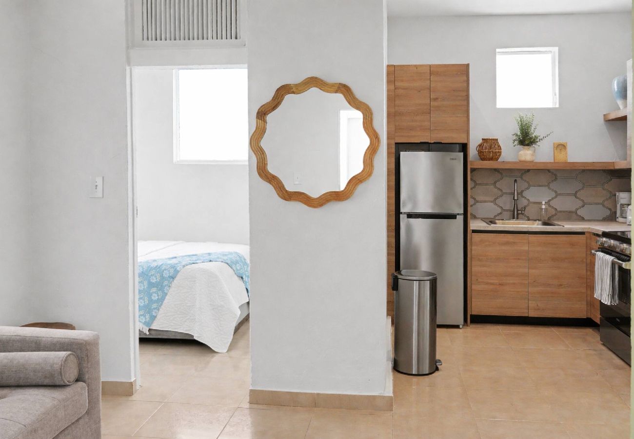 Apartamento en San Juan - Stylish 2 Br Apartment Steps from La Cerra 