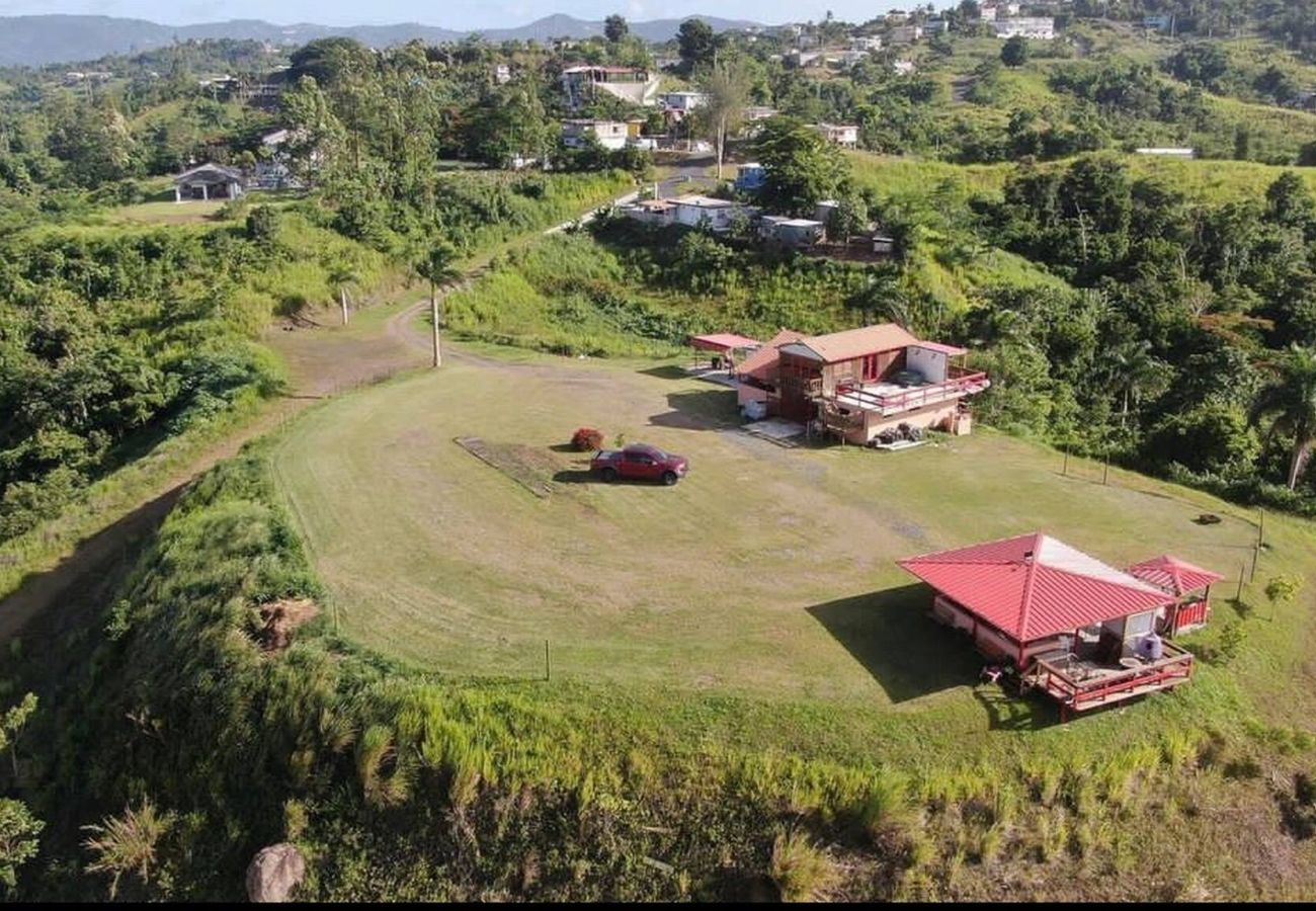 Agroturismo en Cidra - Private Mountain Gazebo for Events | BBQ + Views | 150+ Guests