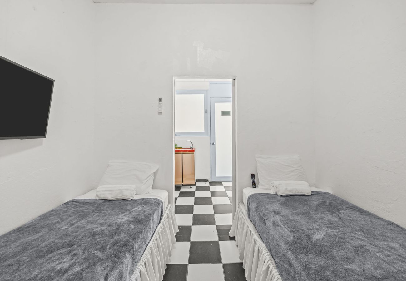Casa en San Juan - Cozy San Juan Stay | Near Airport & Old San Juan