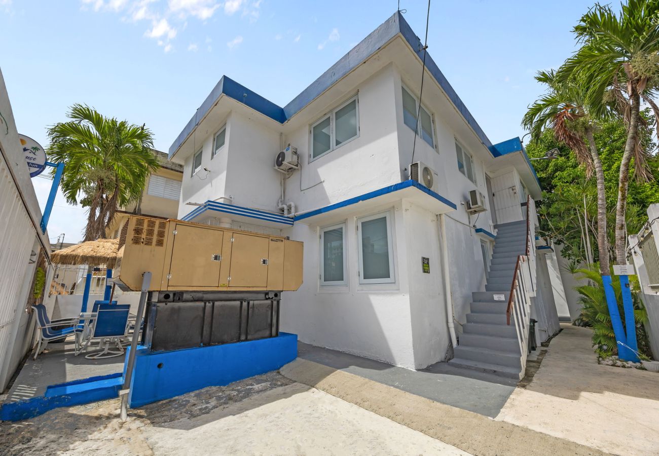 Casa en San Juan - Cozy Family Apartment at San Juan 
