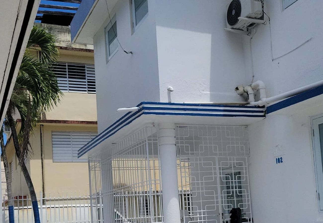 Casa en San Juan - Estudio para parejas en San Juan 