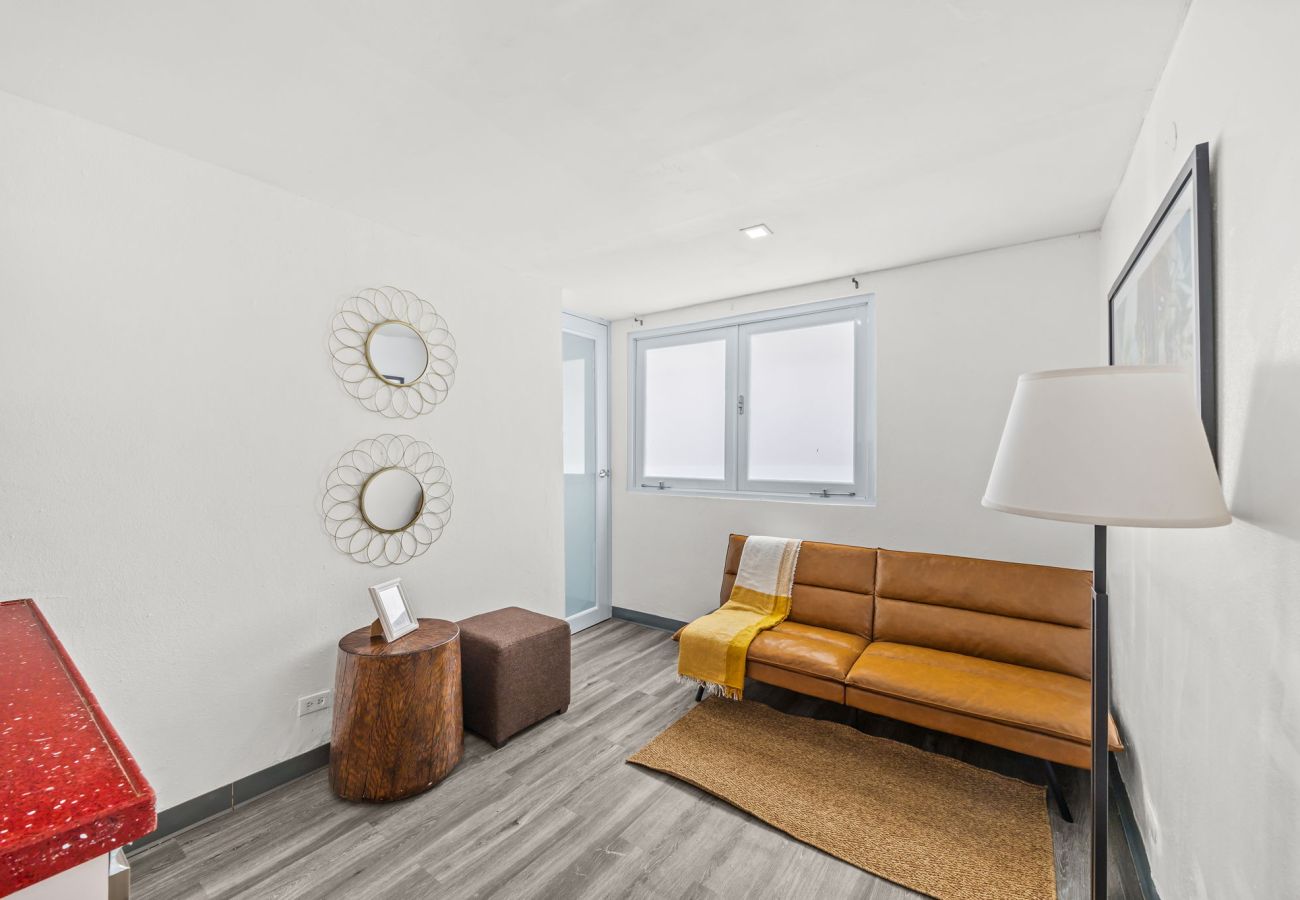 Casa en San Juan - Comfortable City Stay | Near Airport & Old San Juan