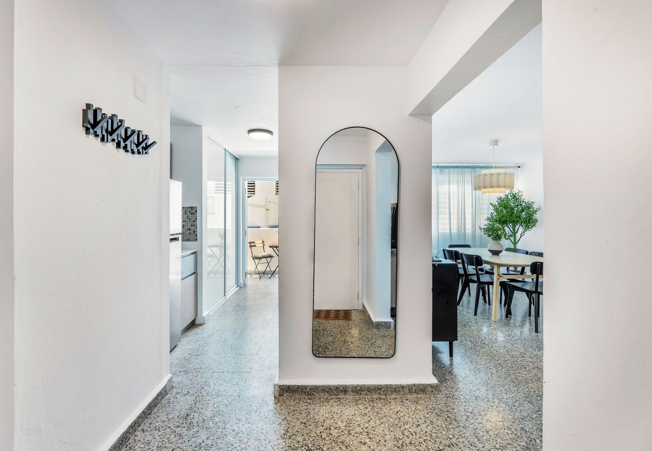 Apartamento en San Juan - 3H Cerca de Restaurantes y Entretenimiento Capacidad para 7 huéspedes