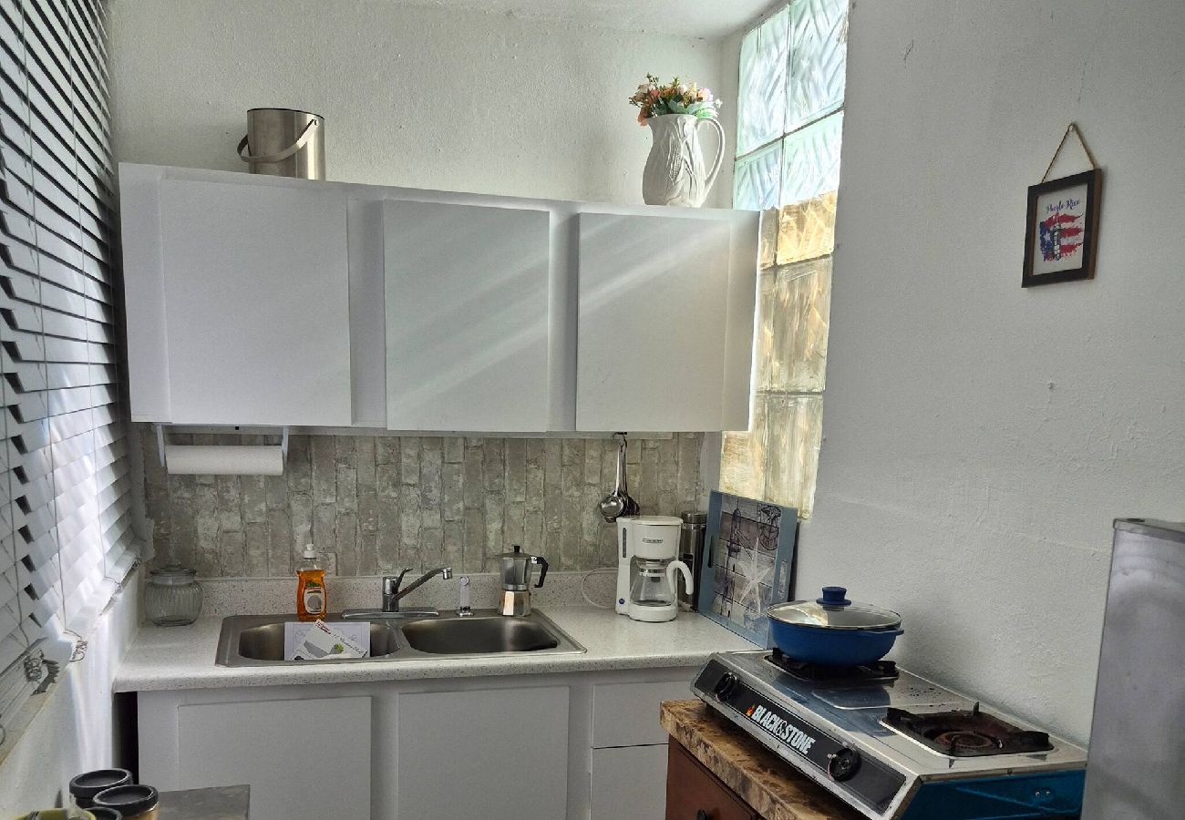 Apartamento en Levittown - Cozy 1BR Apartment in Levittown for 2 Guests