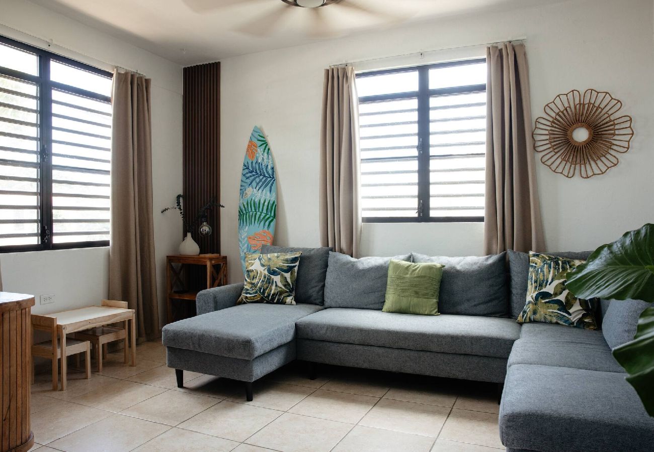Casa en Camuy - Frente al mar CasaFamiliar Rústica Equipada para 8 