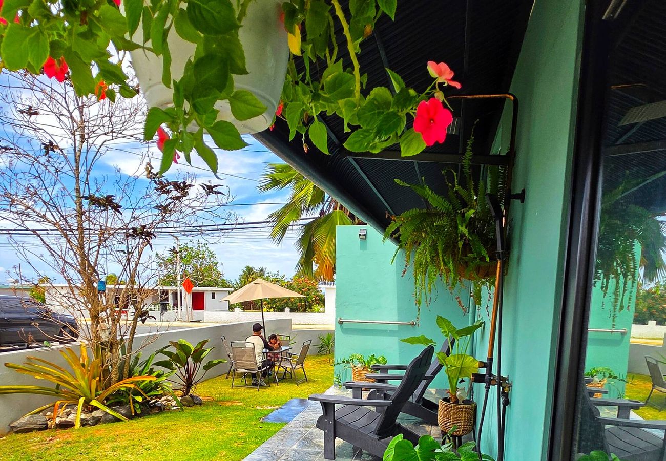 Casa en Camuy - Frente al mar CasaFamiliar Rústica Equipada para 8 