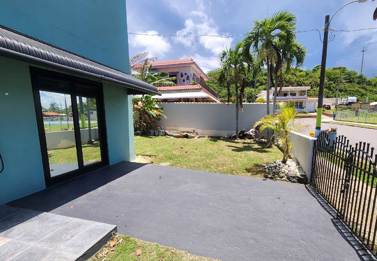 Casa en Camuy - Frente al mar CasaFamiliar Rústica Equipada para 8 