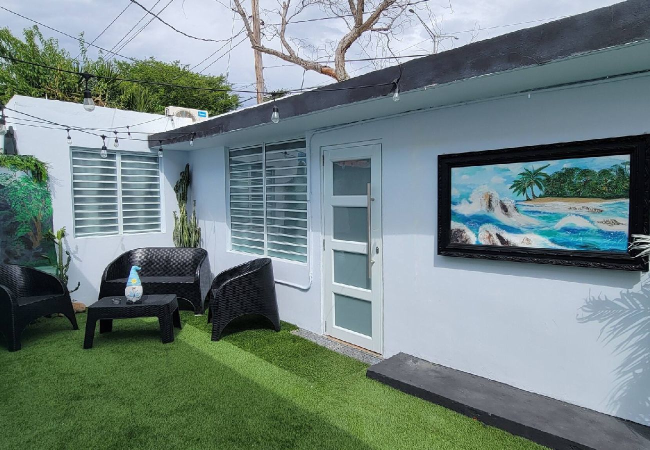 Casa en Carolina - Spacious Fam Retreat with Guest Home Near Beach 