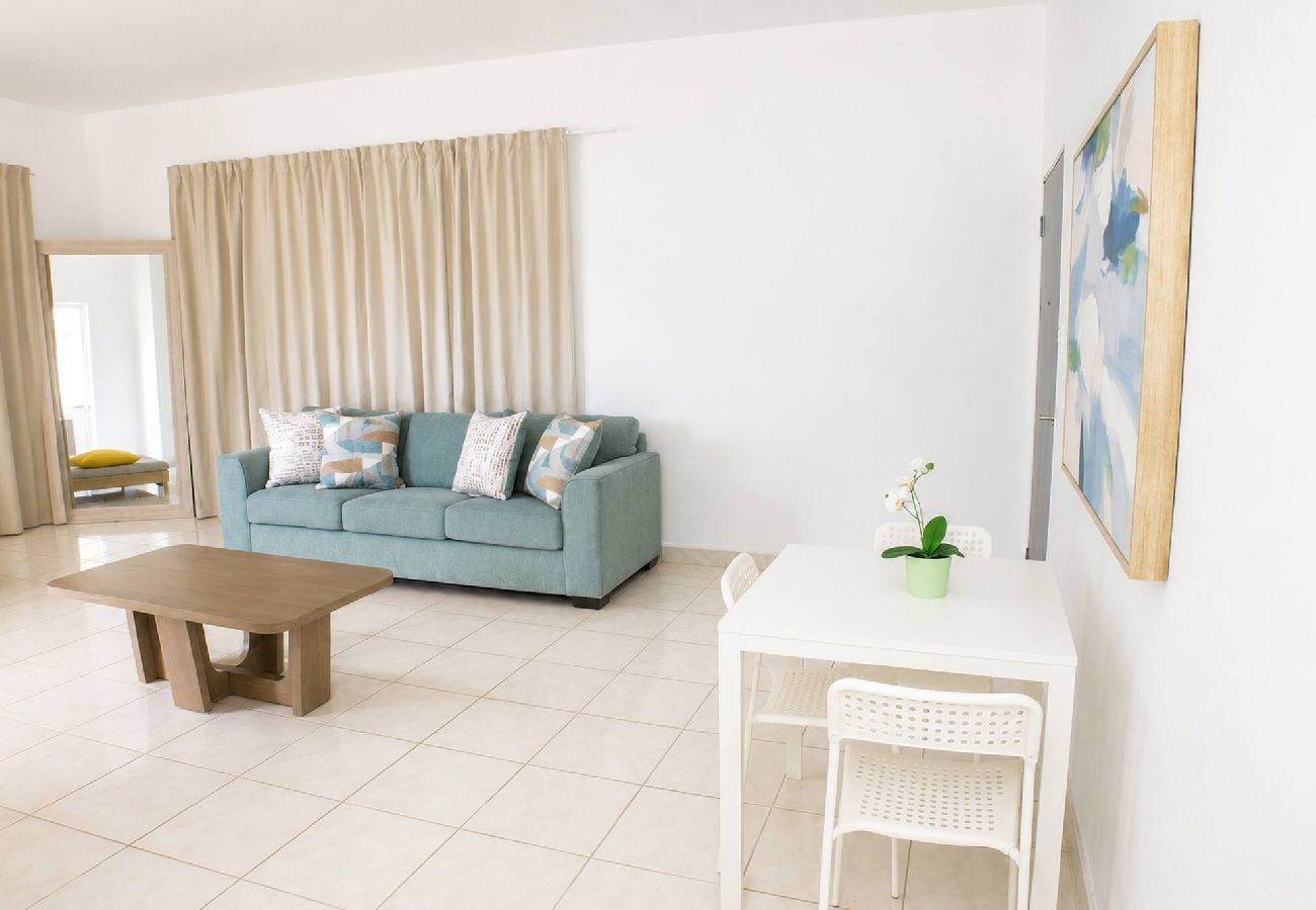 Apartamento en San Juan - Spacious 1BR Apt Steps from Beach and Old San Juan 