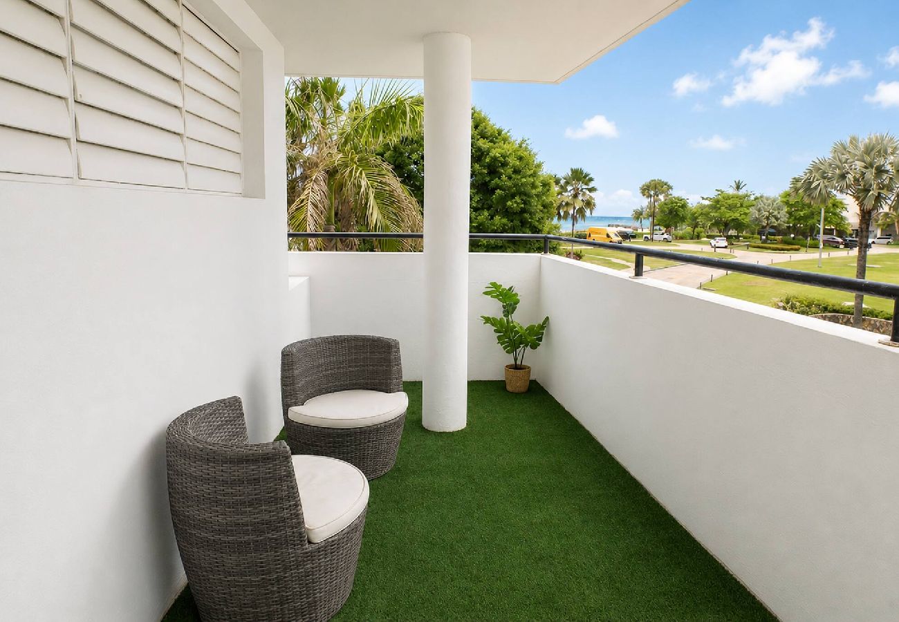 Apartamento en San Juan - Spacious 1BR Apt Steps from Beach and Old San Juan 