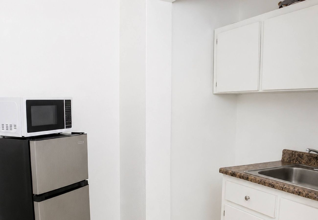 Apartamento en San Juan - Spacious 1BR Apt Steps from Beach and Old San Juan 