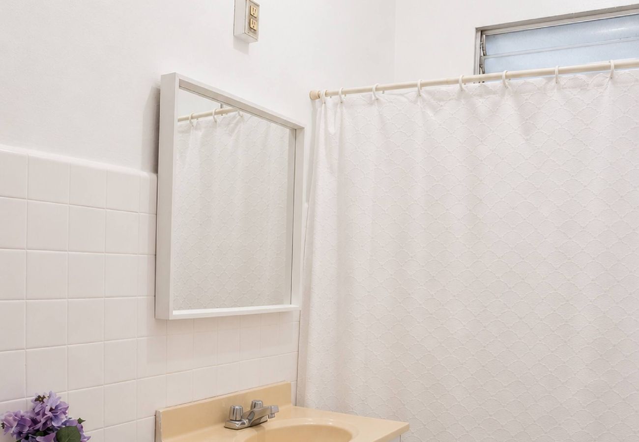 Apartamento en San Juan - Cozy 1 Bedroom Walk to Beach and Old San Juan 
