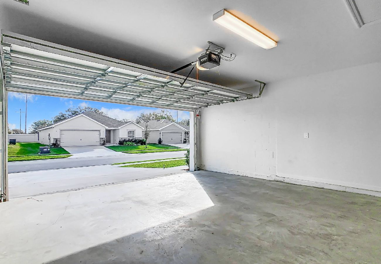 Casa en Auburndale - Encanto At Auburndale 