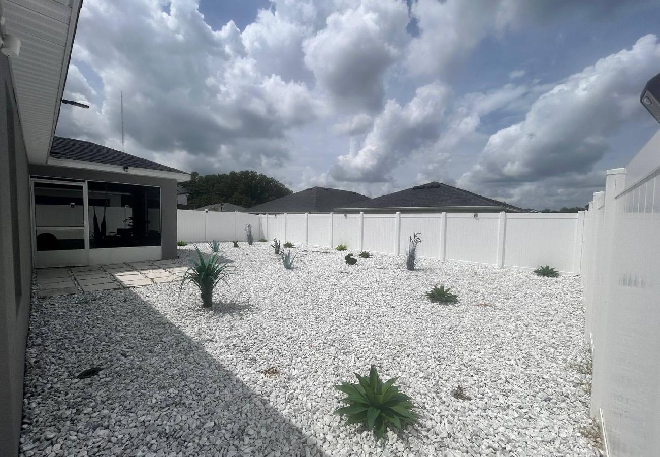 Casa en Auburndale - Encanto At Auburndale 
