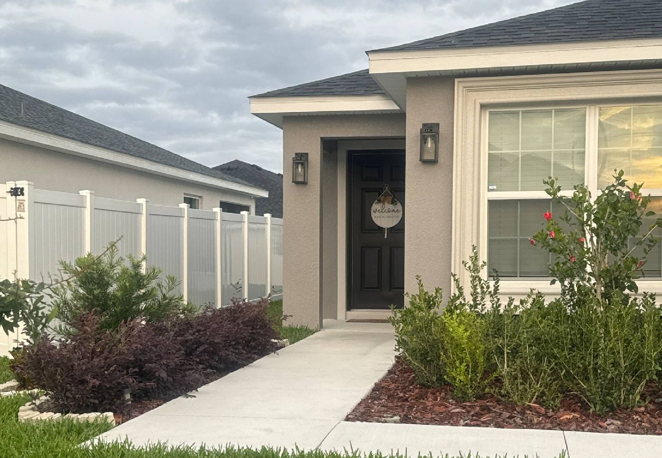 Casa en Auburndale - Encanto At Auburndale 