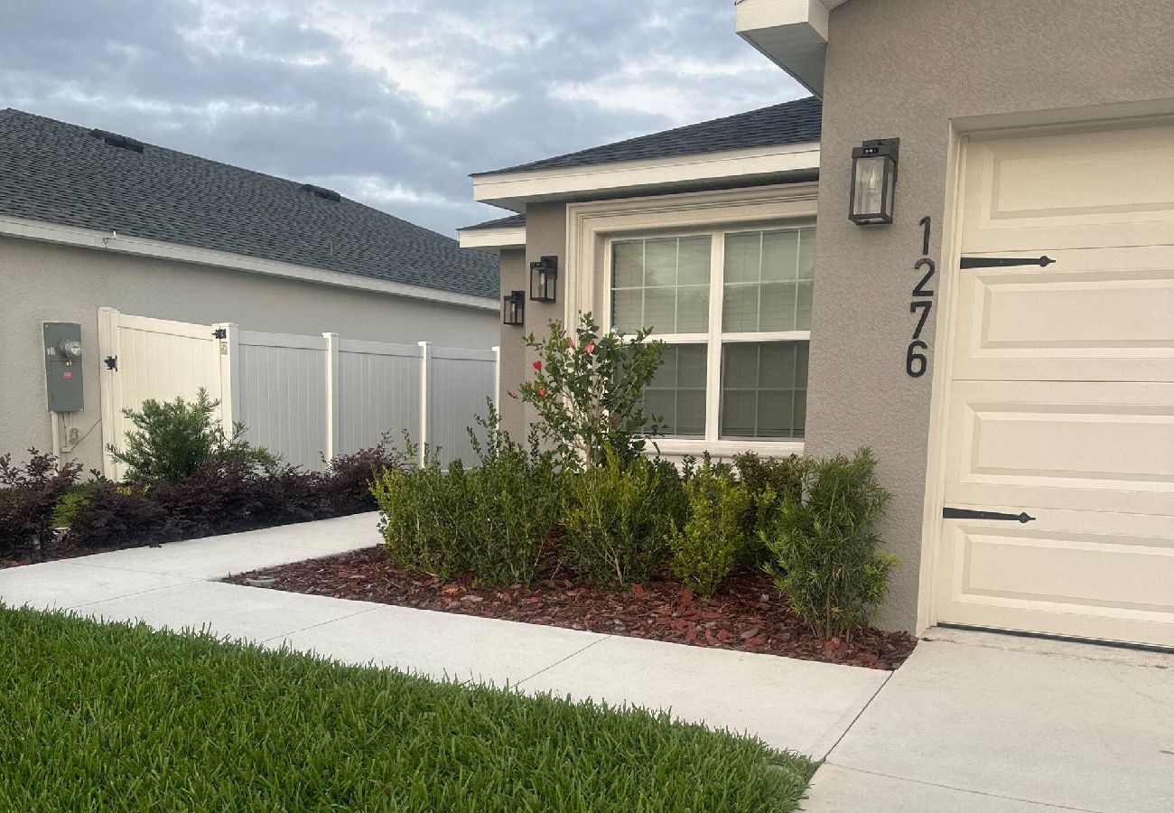 Casa en Auburndale - Encanto At Auburndale 
