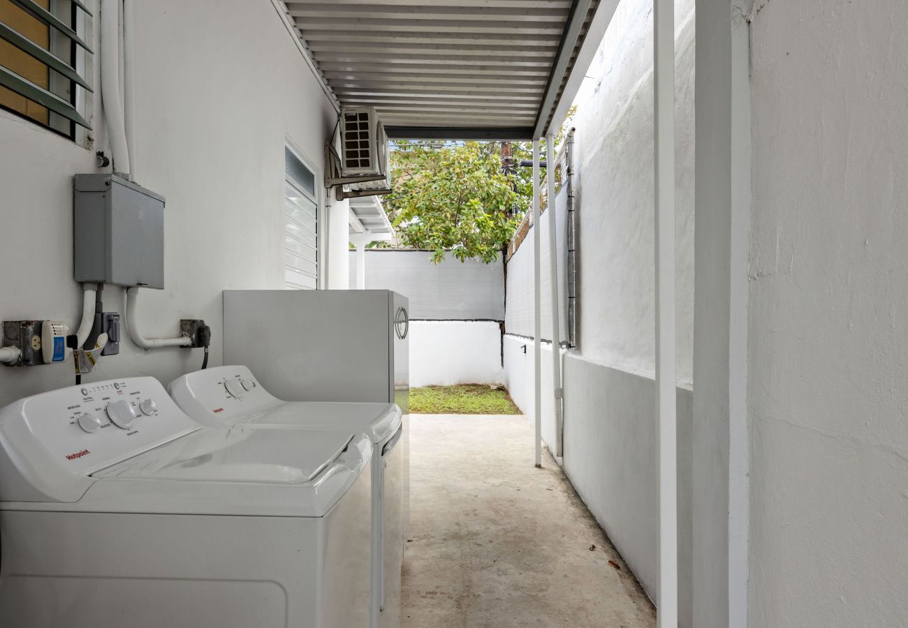 Casa en Carolina - Modern 3BR Home in Carolina Near Beaches & Airport
