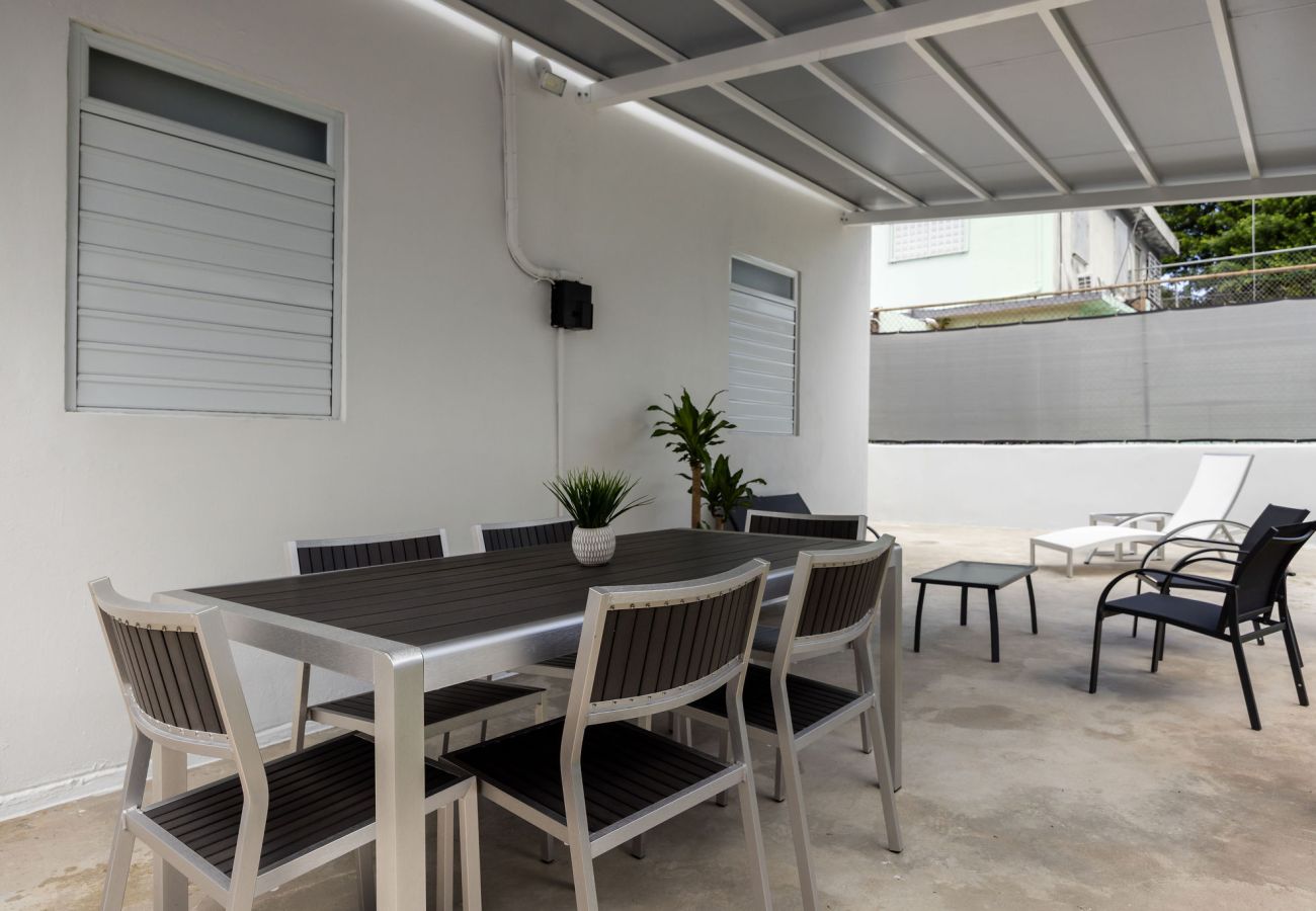 Casa en Carolina - Modern 3BR Home in Carolina Near Beaches & Airport