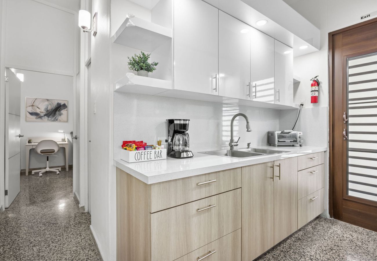 Casa en Carolina - Modern 3BR Home in Carolina Near Beaches & Airport