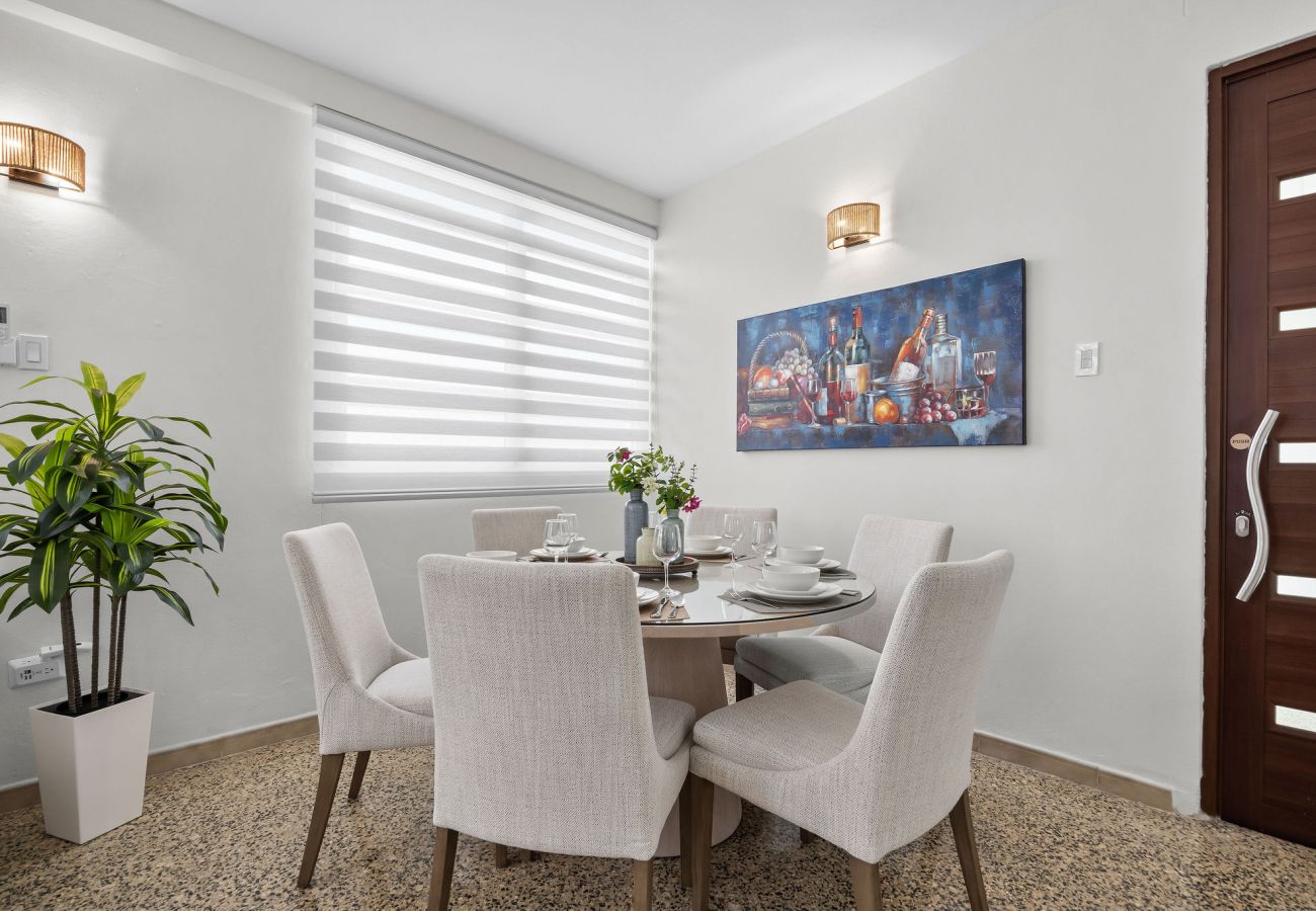 Casa en Carolina - Modern 3BR Home in Carolina Near Beaches & Airport