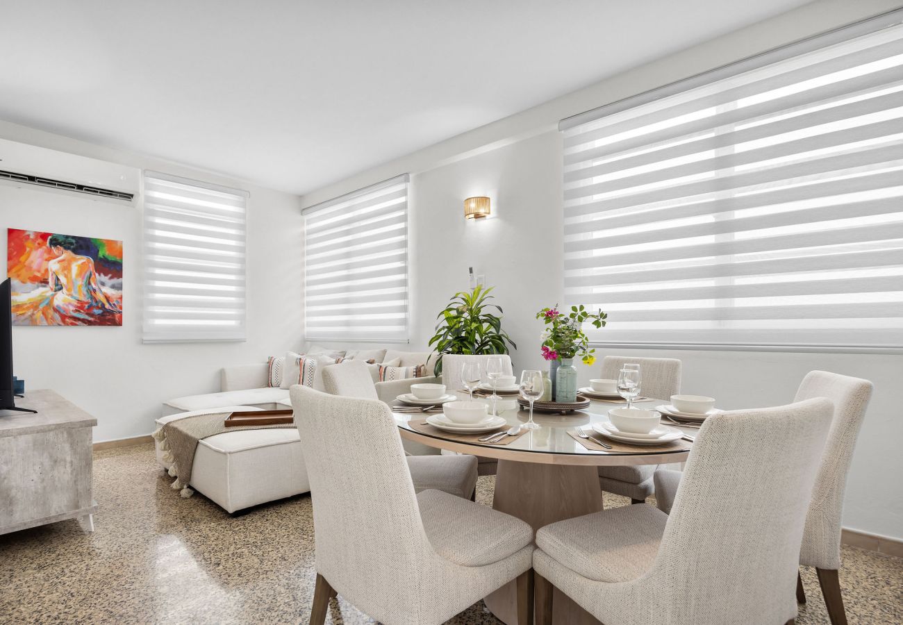 Casa en Carolina - Modern 3BR Home in Carolina Near Beaches & Airport