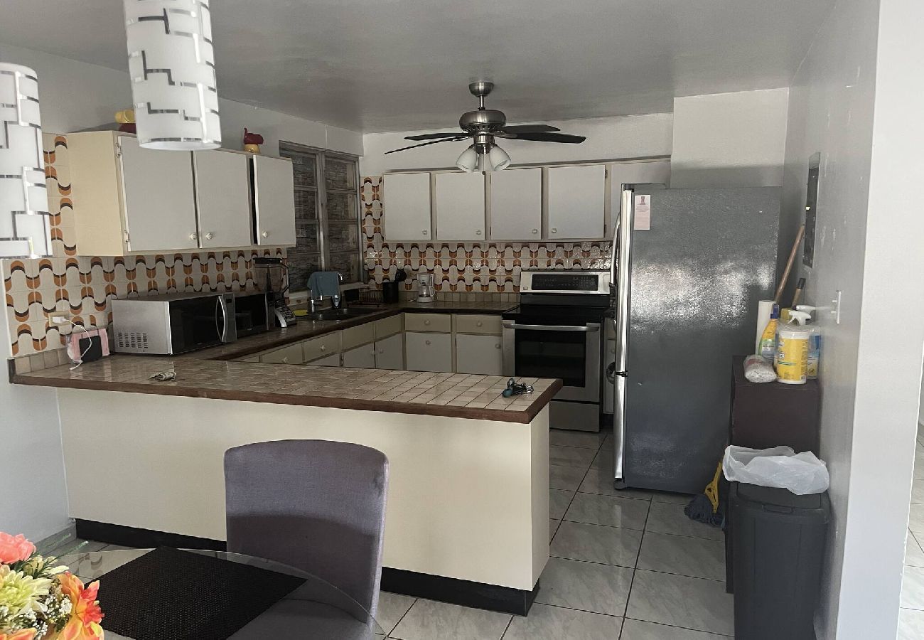 Apartamento en Carolina - Caribbean Hideaway, Your Home Away From Home 