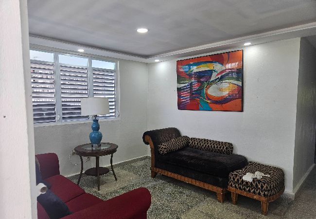 Casa en Yabucoa - Spacious Beachfront Escape at Playa Guayanes for Large Groups