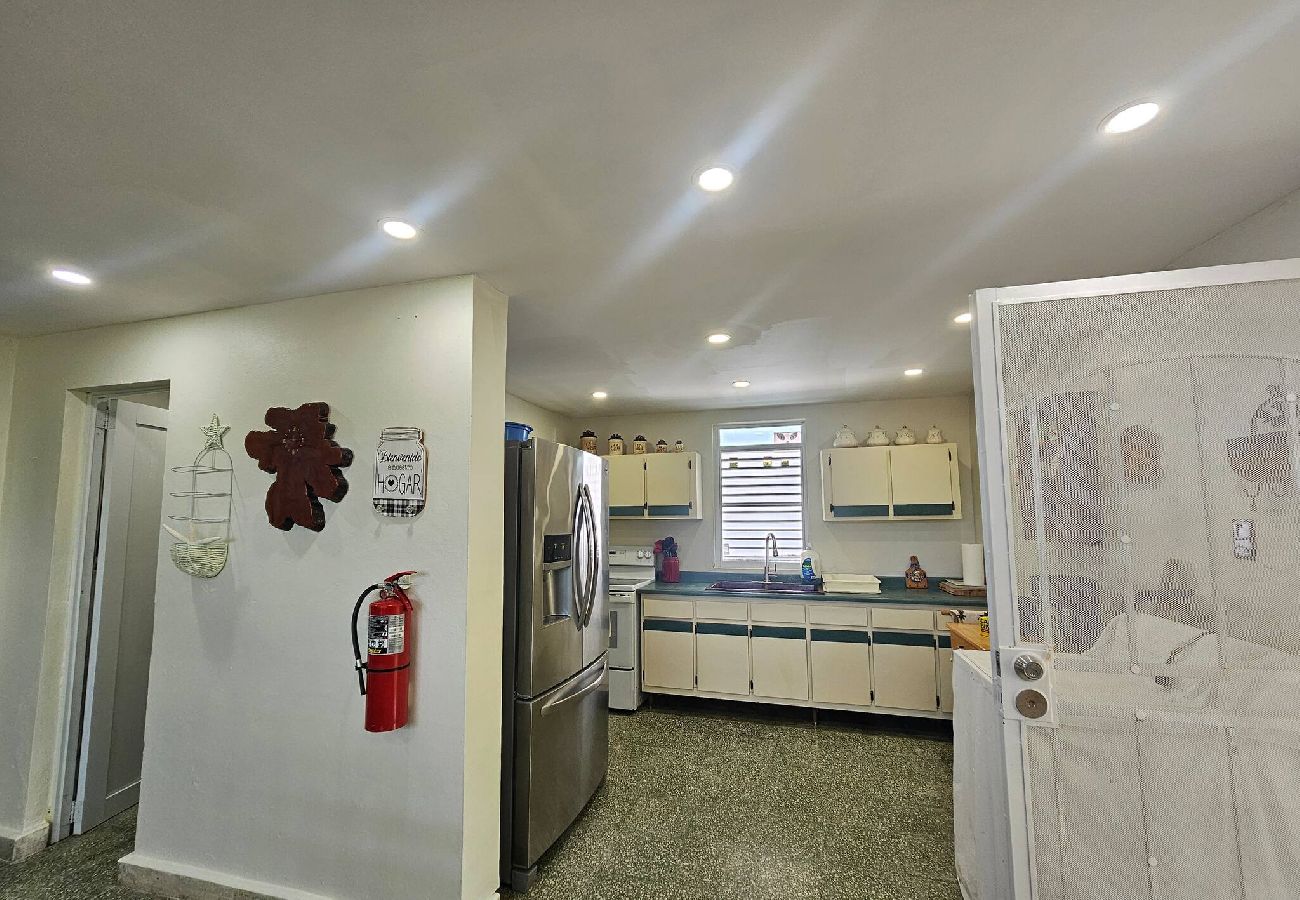 Casa en Ciales - Beach house Playa Guayanés, for 10 + guests 