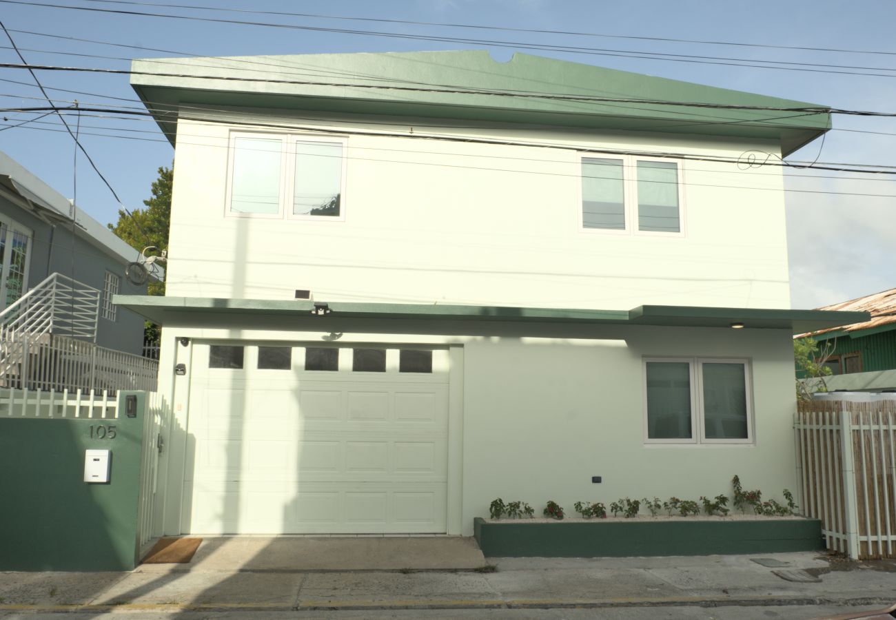 Casa en San Juan - 4BR Pool Home | 5 Min to Beach, San Juan