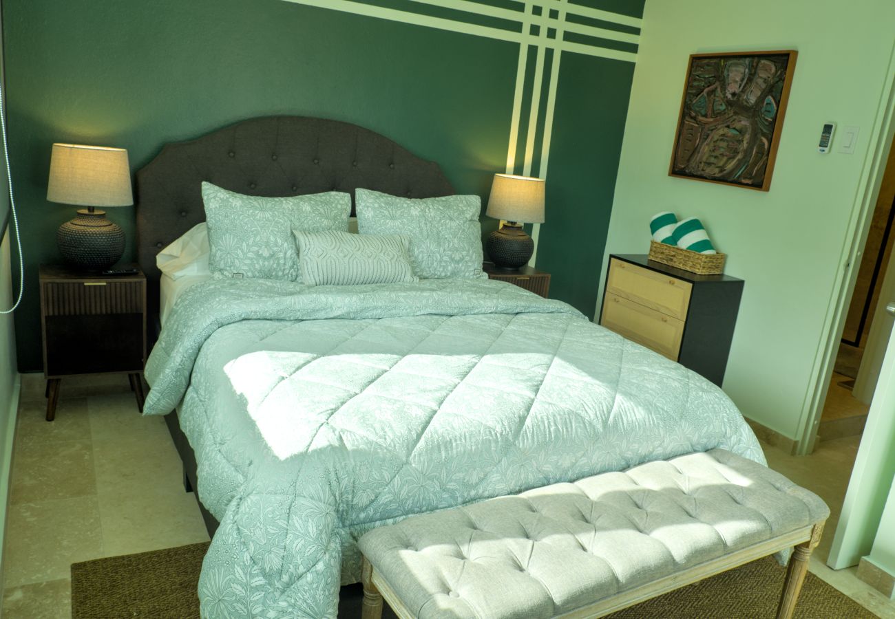 Casa en San Juan - 4BR Pool Home | 5 Min to Beach, San Juan