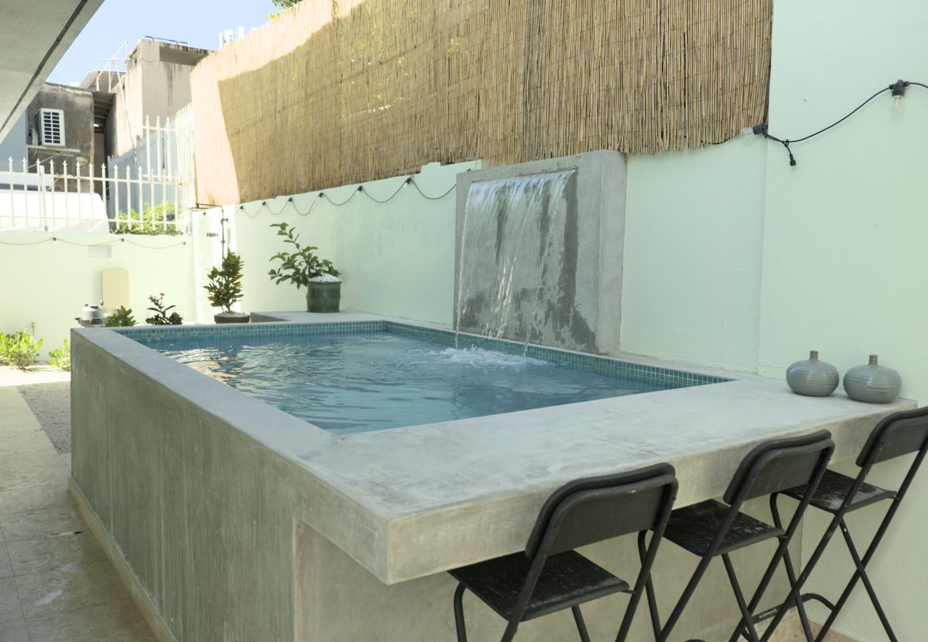 Casa en San Juan - 4BR Pool Home | 5 Min to Beach, San Juan
