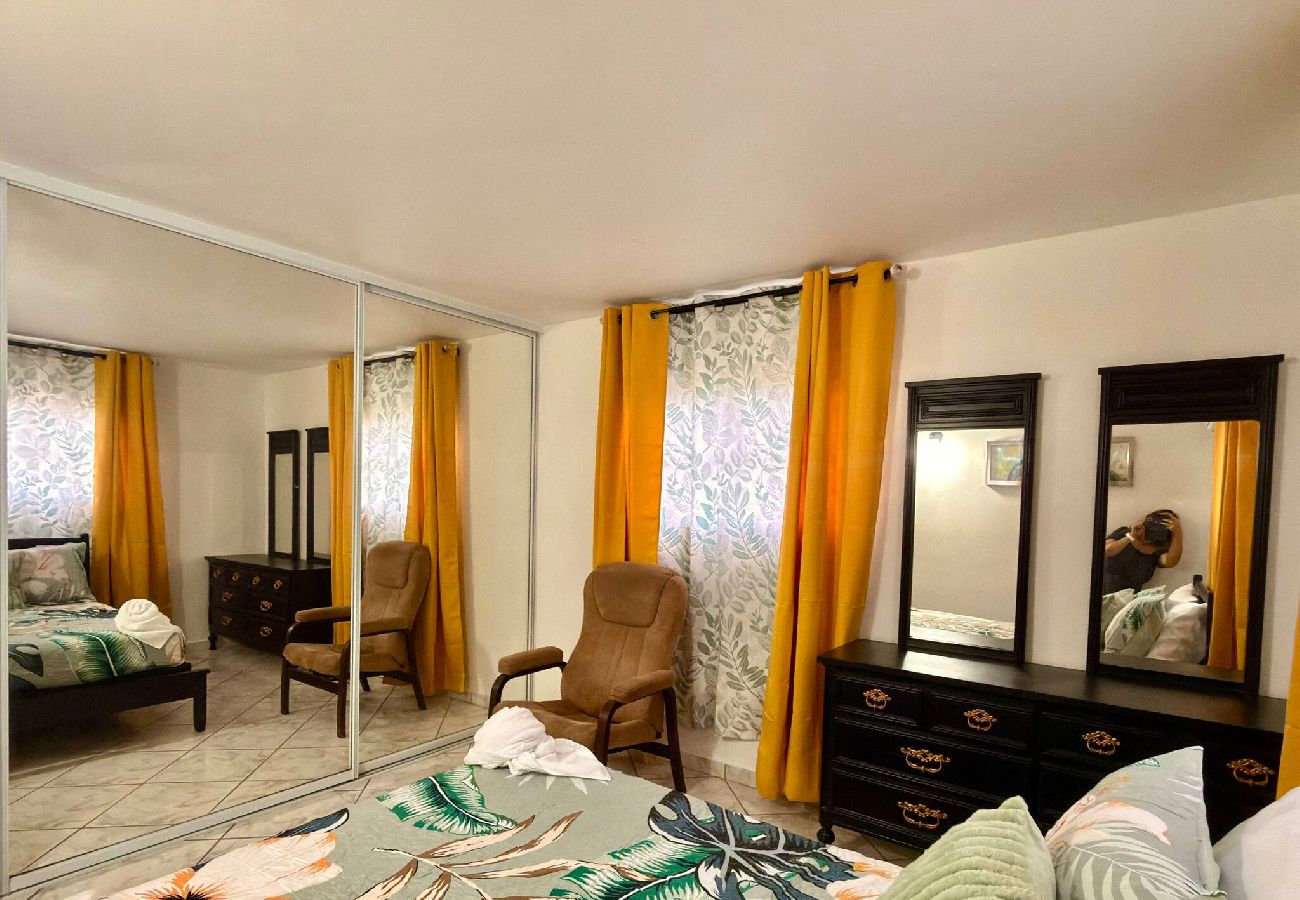 Apartamento en Yauco - Spacious 2BR Apt • Kitchen • Laundry • WiFi 
