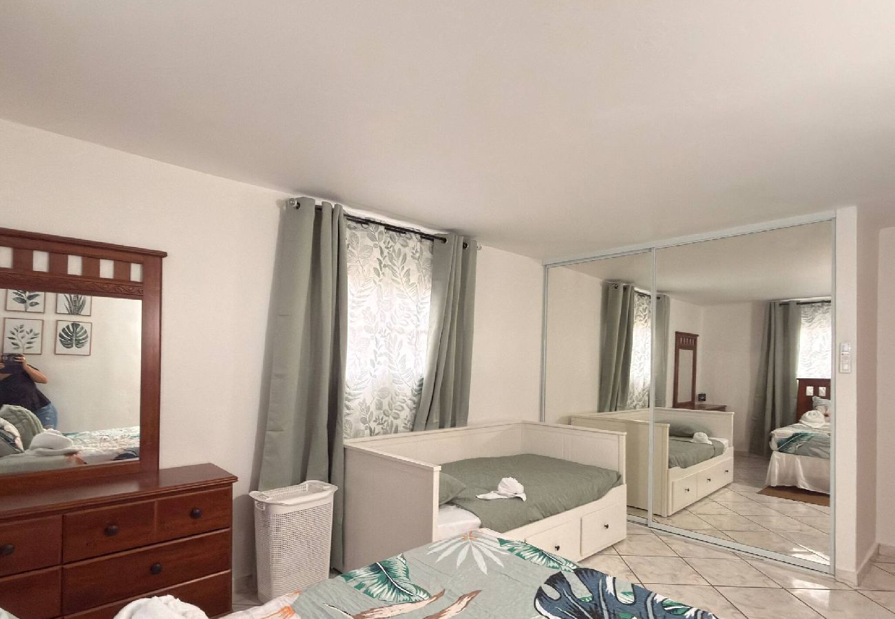 Apartamento en Yauco - Spacious 2BR Apt • Kitchen • Laundry • WiFi 