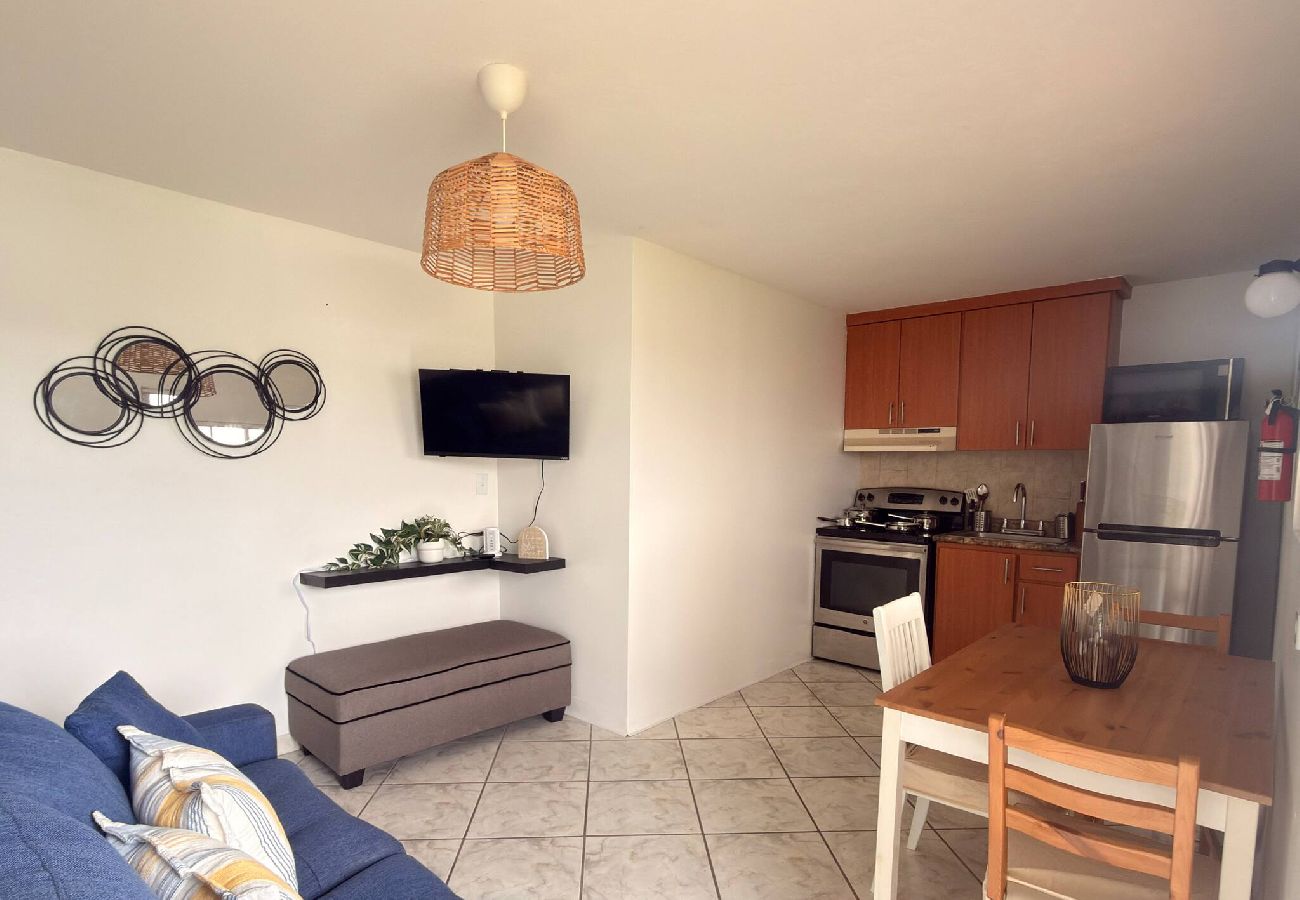 Apartamento en Yauco - Spacious 2BR Apt • Kitchen • Laundry • WiFi 