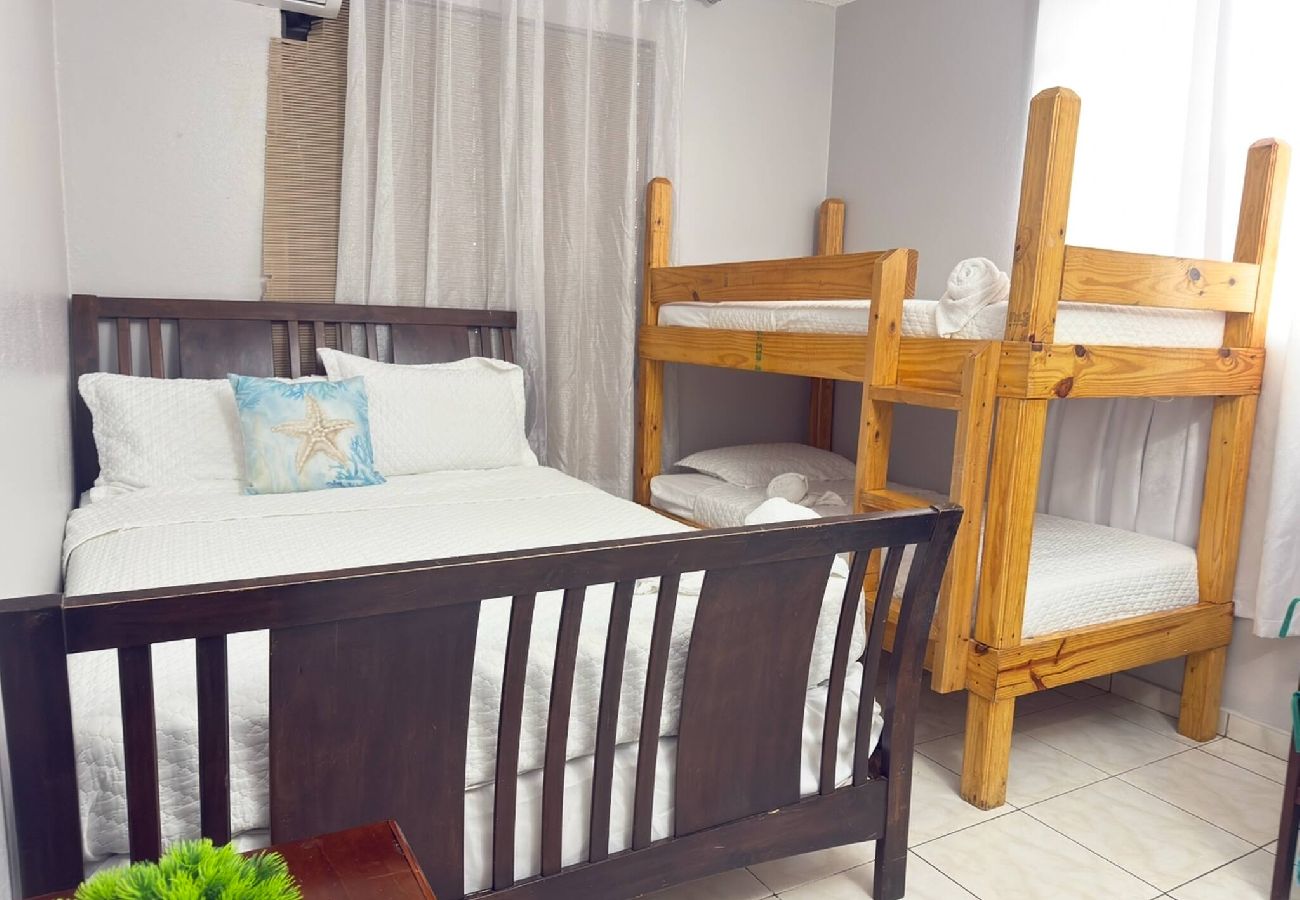 Apartamento en Guanica - Playa Santa Family Escape | 2 Pools | Billard 