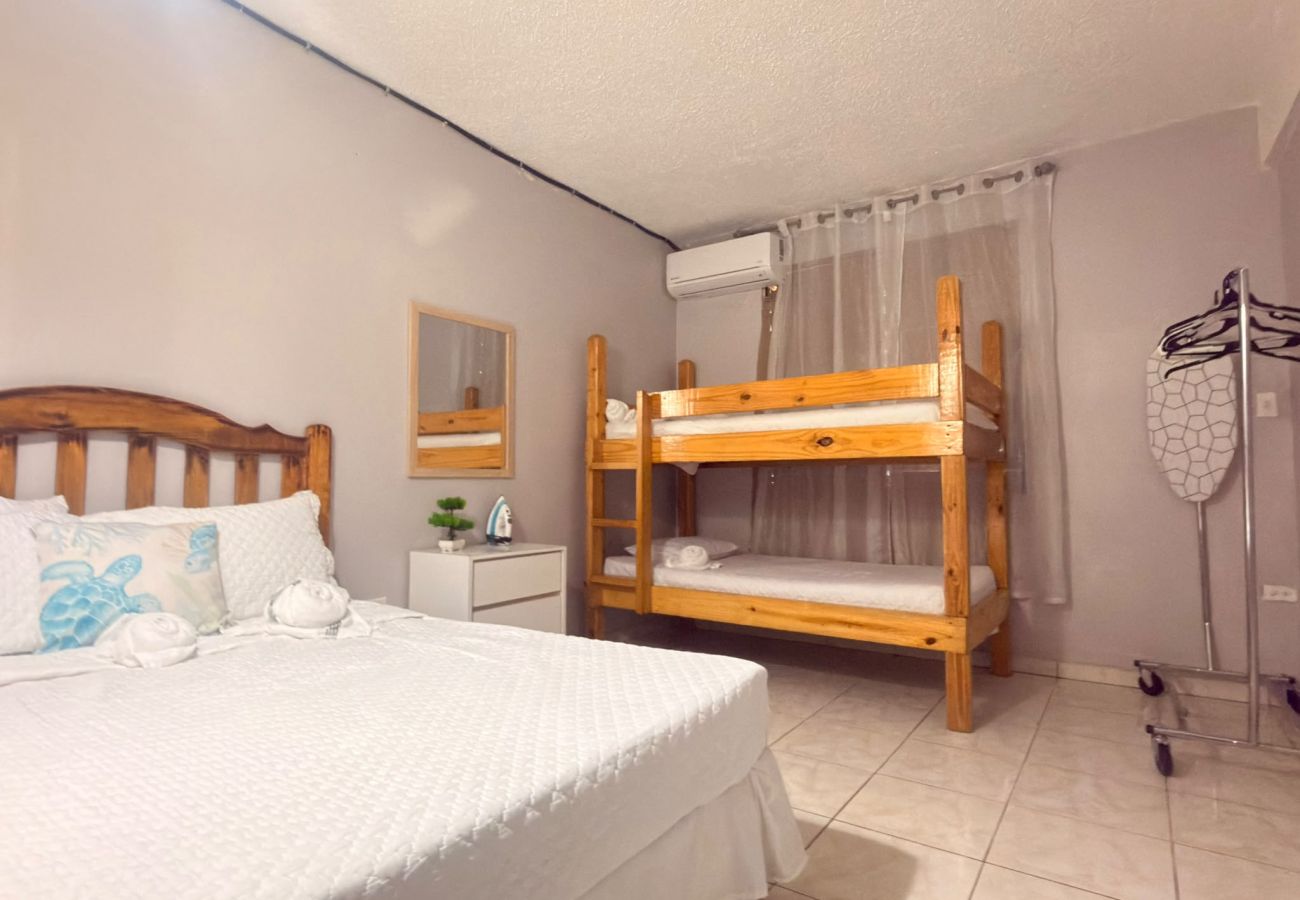 Apartamento en Guanica - Playa Santa Family Escape | 2 Pools | Billard 