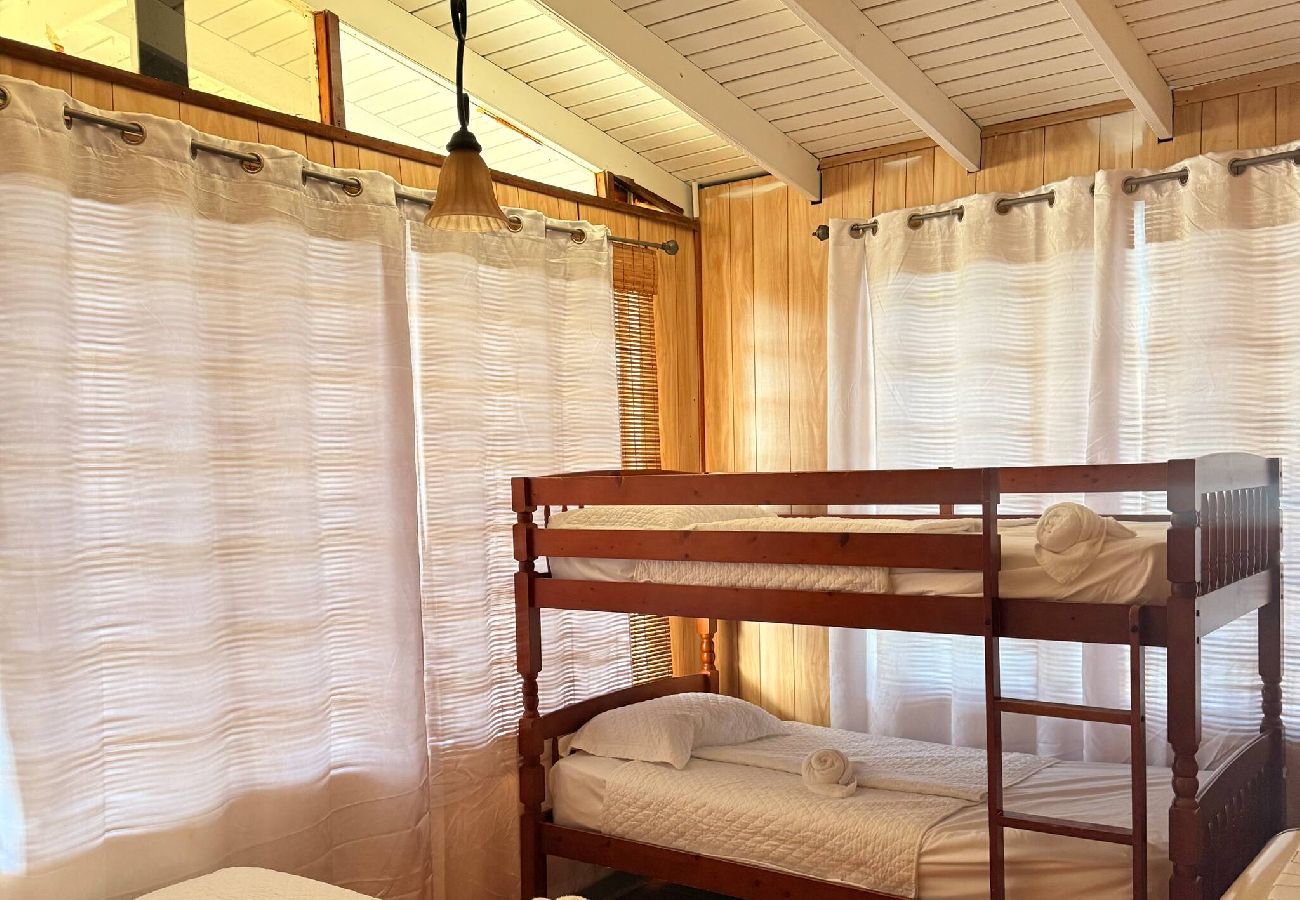 Casa en Guanica - Family · Spacious · Playa Santa ·Apto. C 